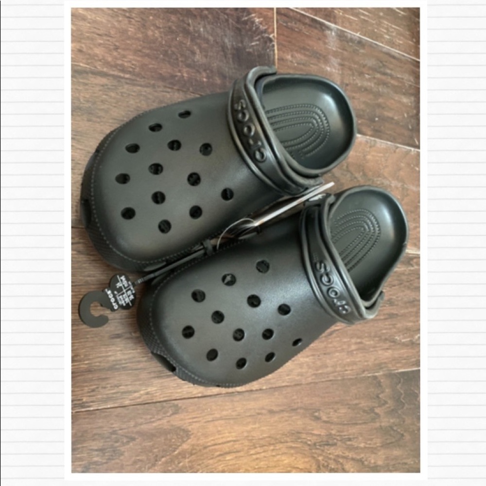 New, Never Worn Black Crocs Size 8